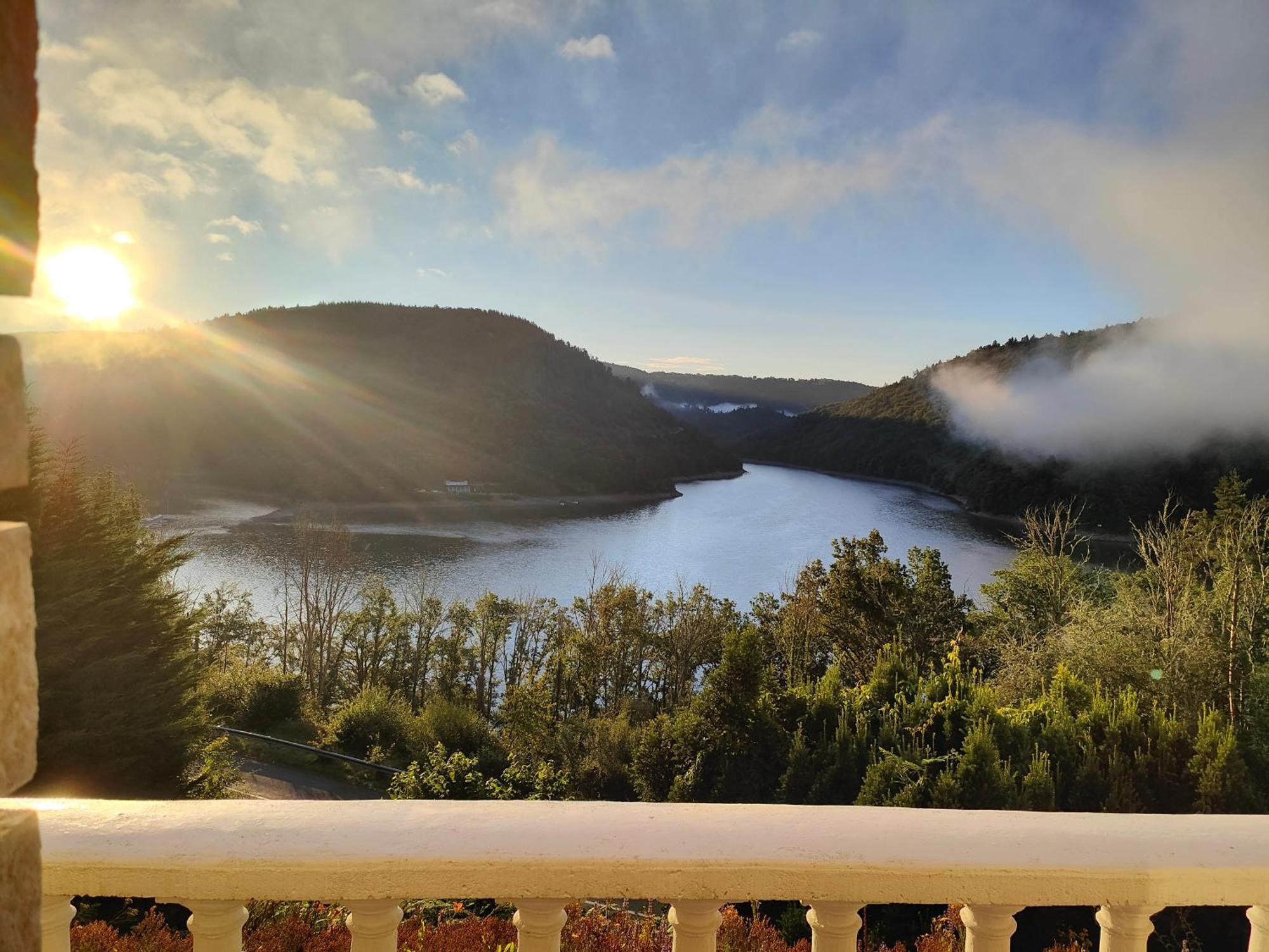 Ma Villa Au Bord De L'Eau Miremont  エクステリア 写真