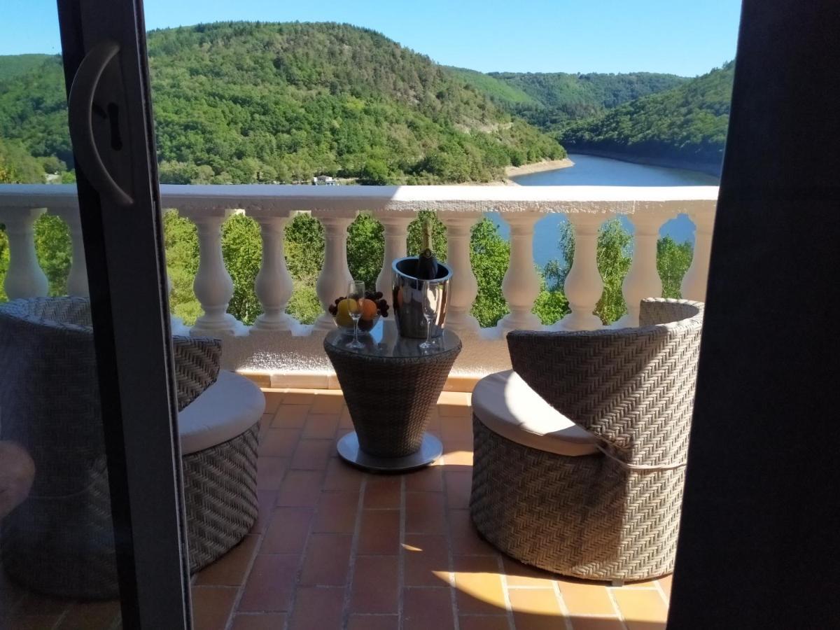 Ma Villa Au Bord De L'Eau Miremont  エクステリア 写真