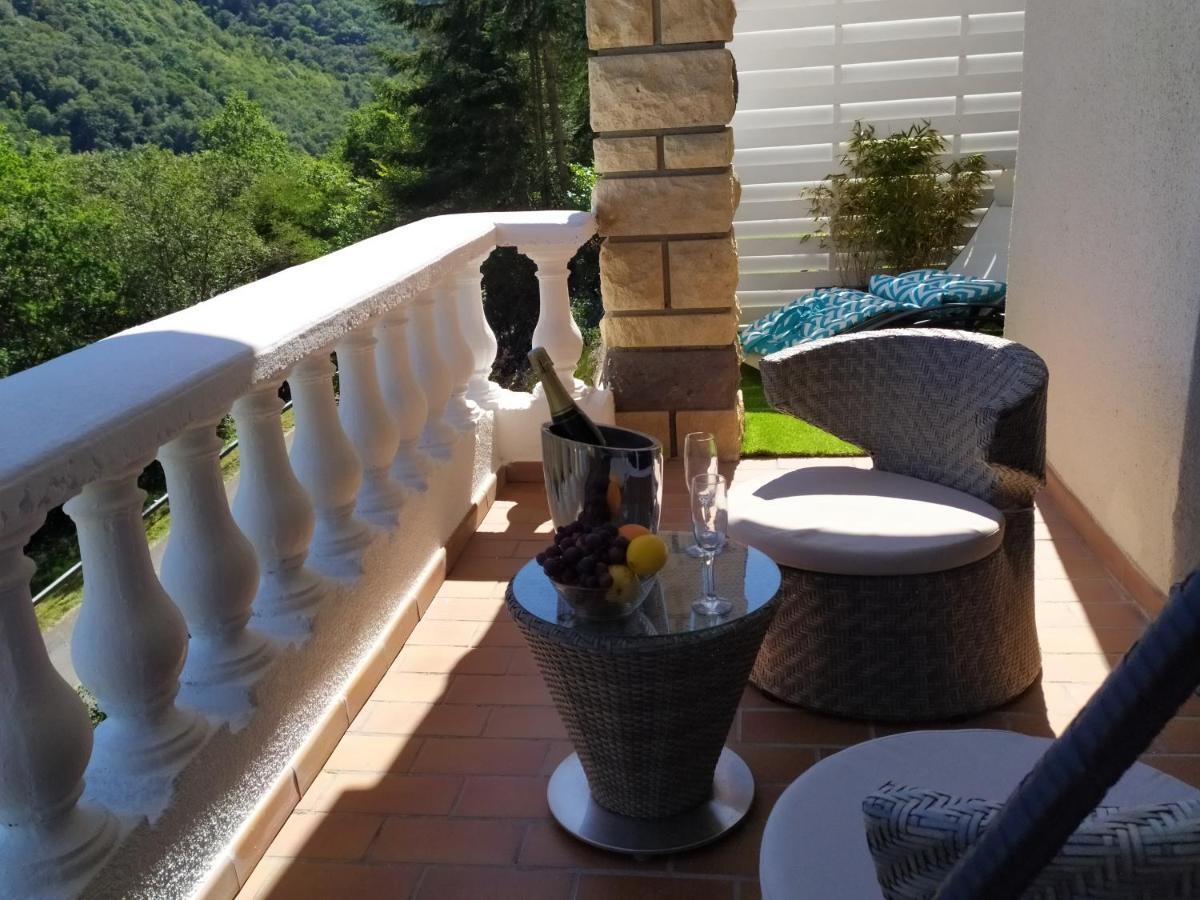 Ma Villa Au Bord De L'Eau Miremont  エクステリア 写真